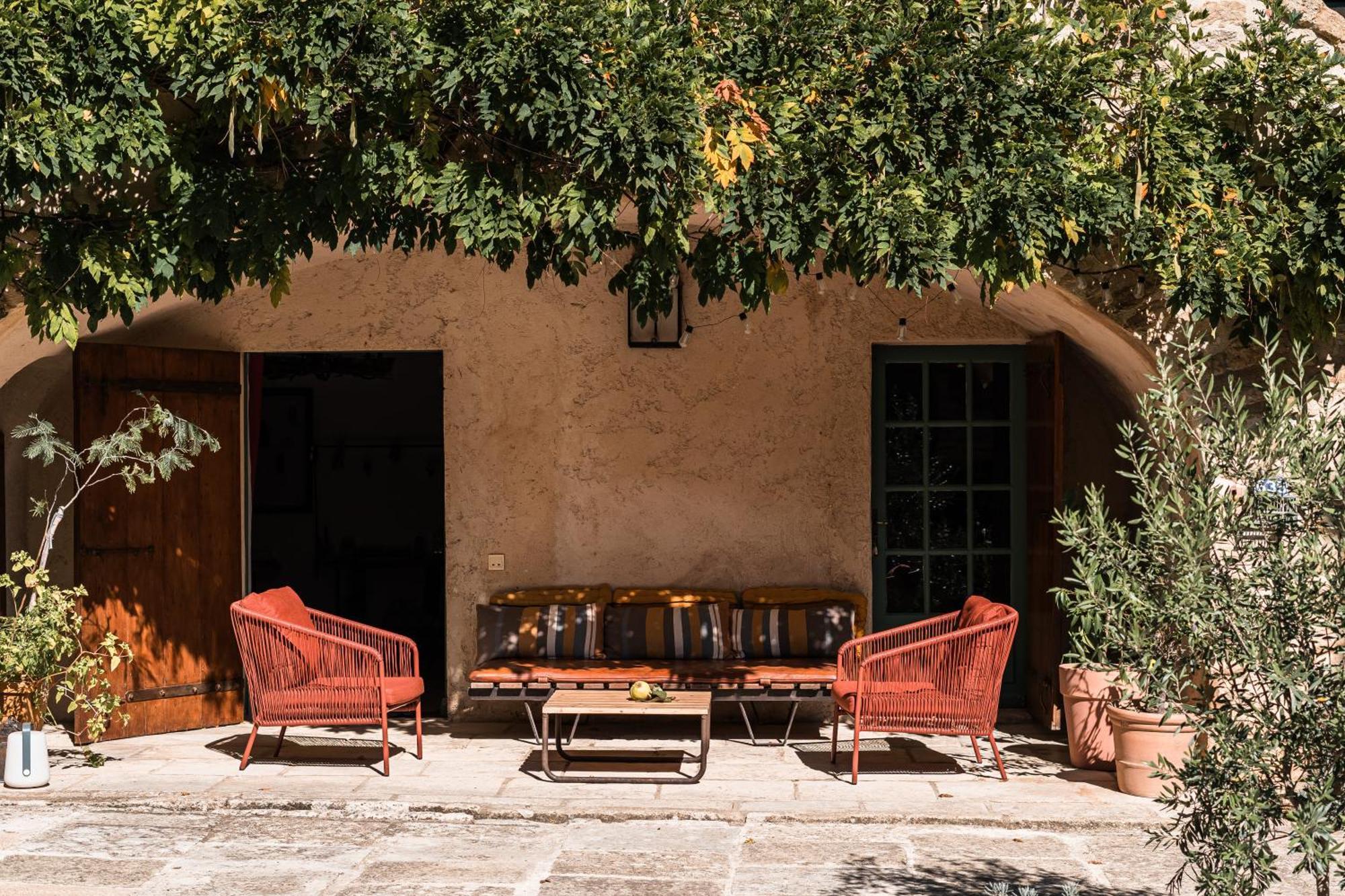 Maison 1643 Laudun Bagian luar foto